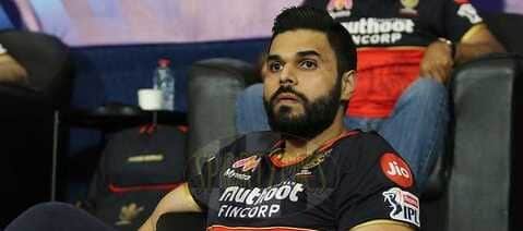 RCB Head of Marketing Nikhil Sosale Nabbed at Bengaluru Airport Over Chinnaswamy Stampede